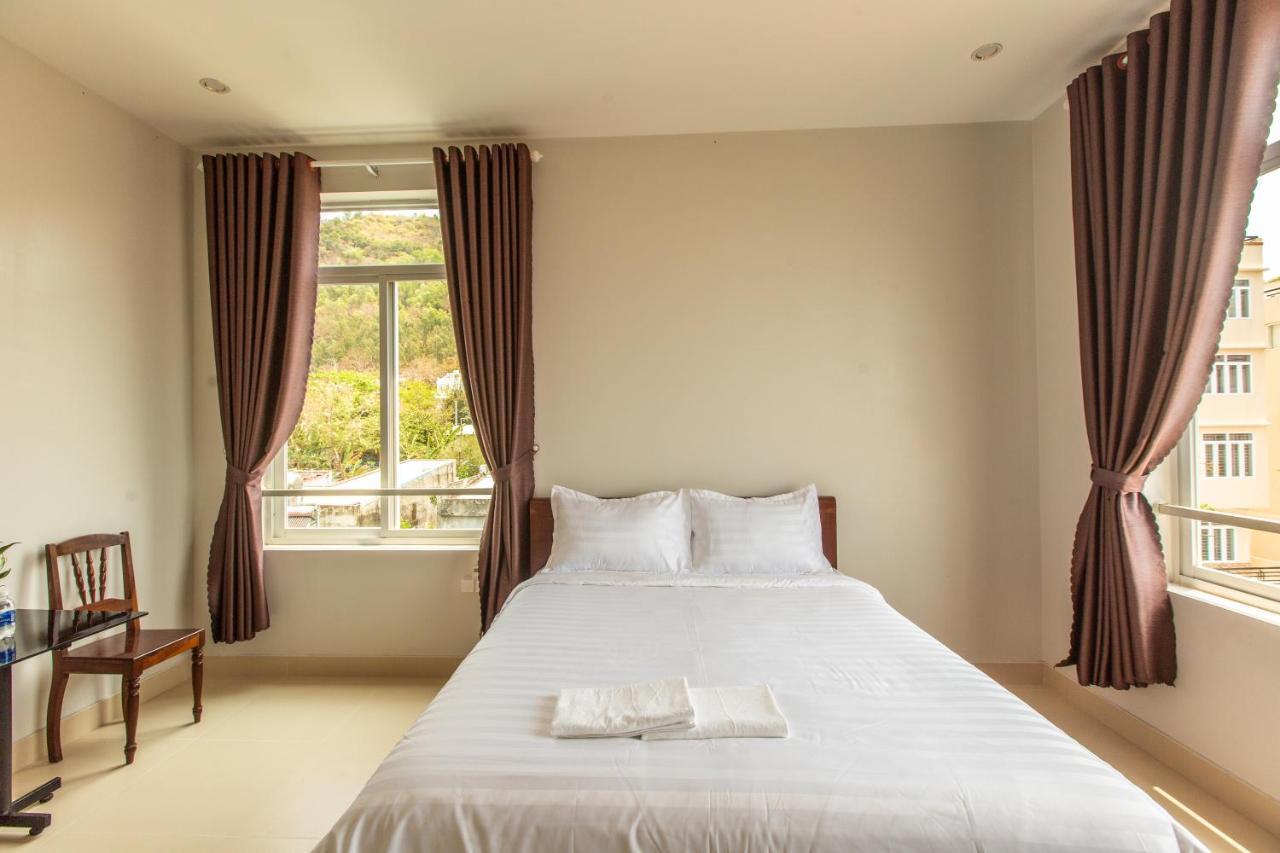 Hanh Phuc Hotel Vung Tau Buitenkant foto